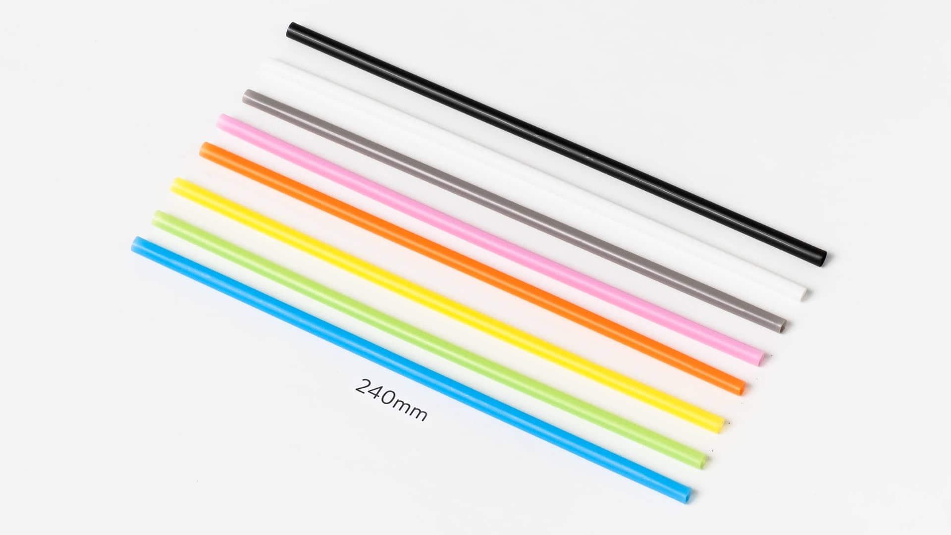 240mm (24 cm) full-length straws in 8 colors of previous Strawbees kits.